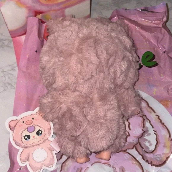 Baby Three Big Cutie CONFIRMED Pink Piggy Pendant 100% - Picture 3 of 6
